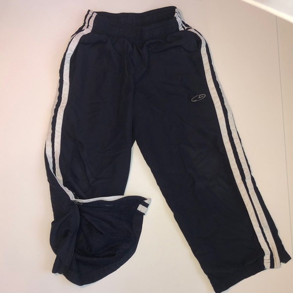 Boys sweatpants size XS 4/5 - Picture 2 of 8